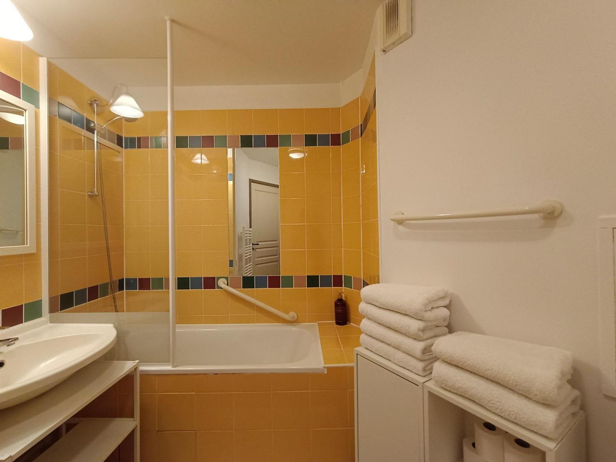 T1 Bis Avec Piscine Vue Golf Et Montagnes Apartment Arcangues Bilik gambar